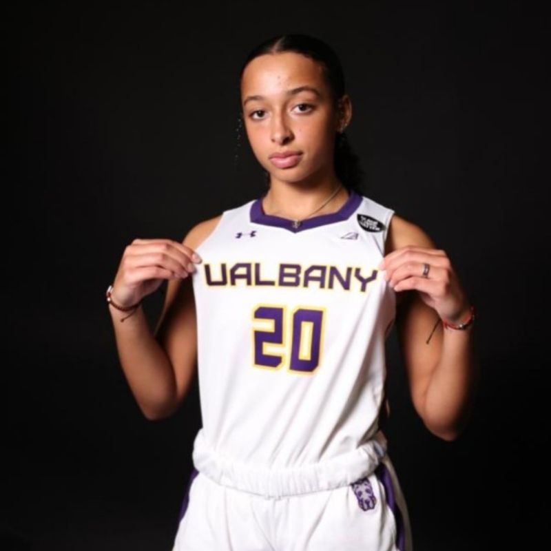 Selena UAlbany BAsketball